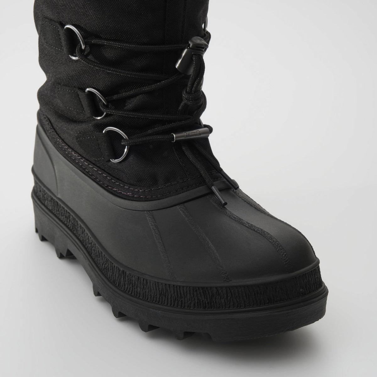 Black : Canuck Men's Winter Boots - Three-Quarter Front View