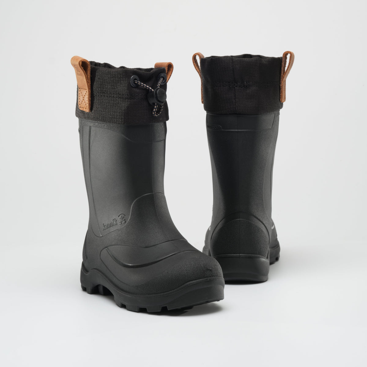 Black : Tundra Jr Kids Winter Boots - Pair View