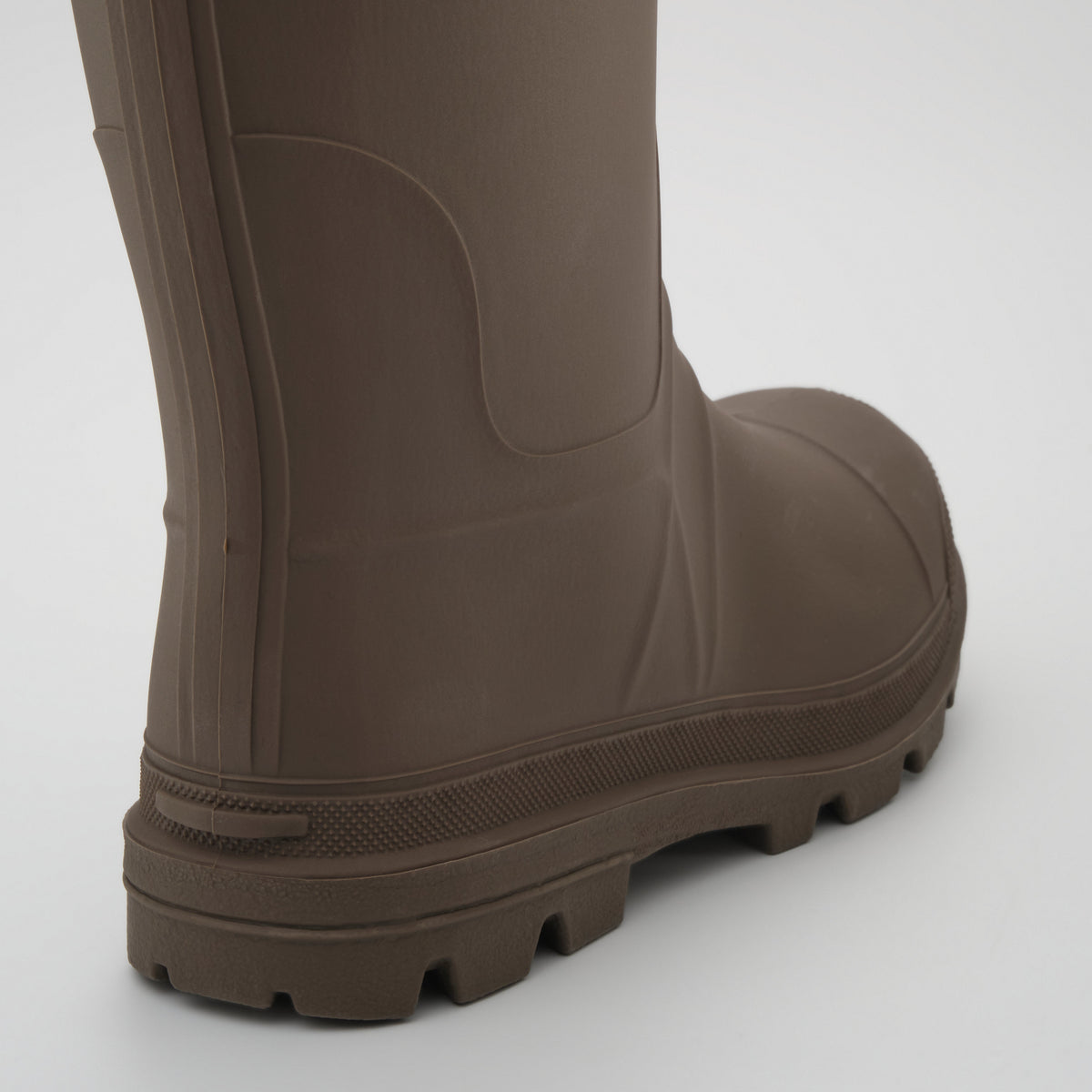 Brown : Tundra Men's Winter Boots - Zoom-in Back View